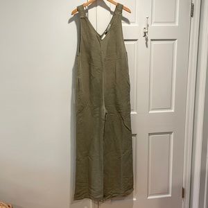 Zara viscose/linen jumpsuit size M